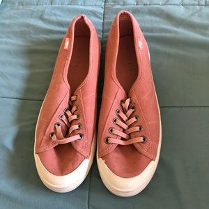 Rocket dog slip on sneaker show